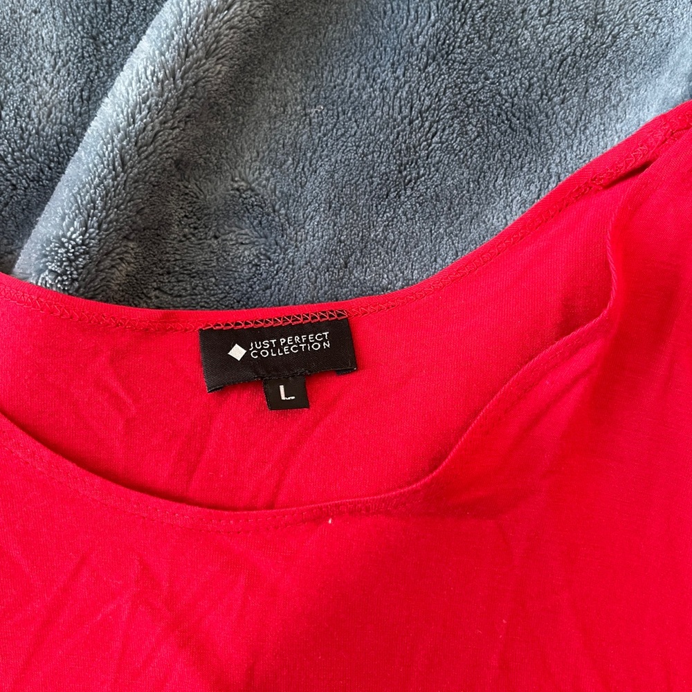 Just Perfect Collection Red Shirt - Picture 2 of 3